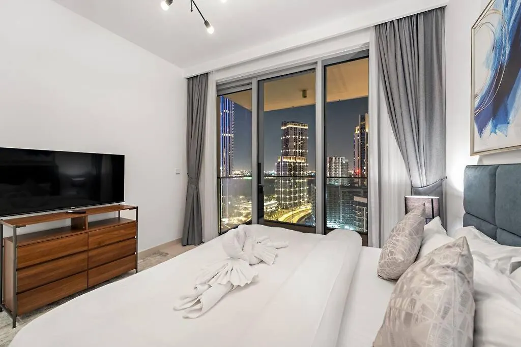 First Class 2Br Glamour Retreat Dubai