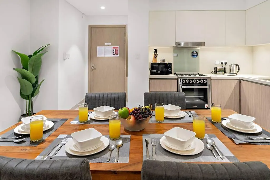 First Class 2Br Glamour Retreat Dubai Appartamento
