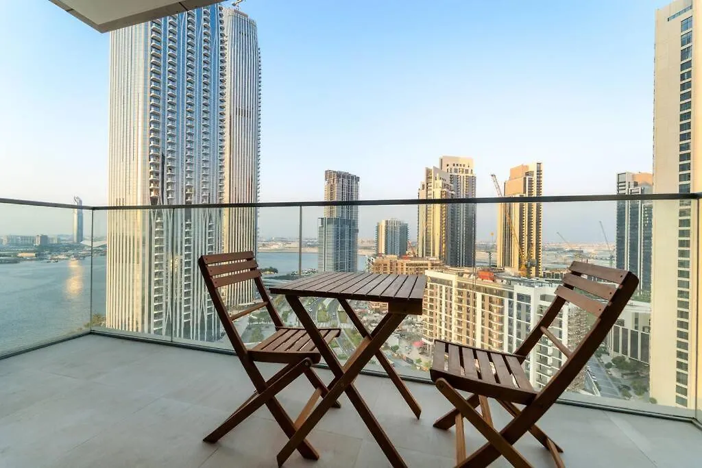 Appartamento First Class 2Br Glamour Retreat Dubai