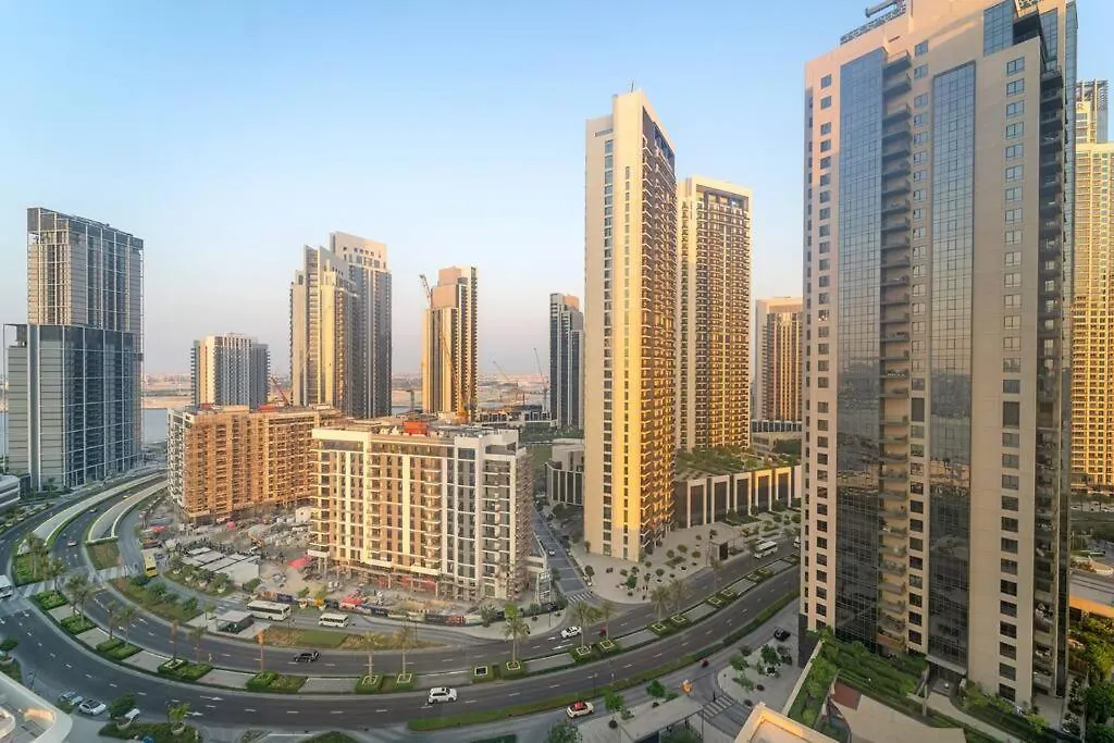 First Class 2Br Glamour Retreat Dubai Apartment